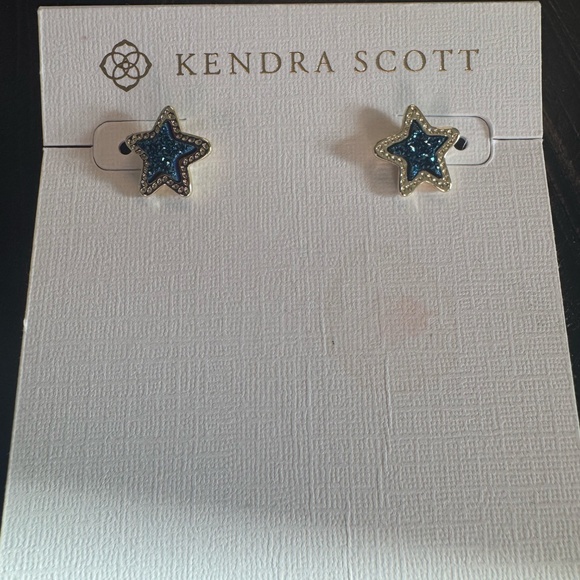 Kendra Scott Jae Star Gold Stud Earrings in Drusy - Picture 4 of 7
